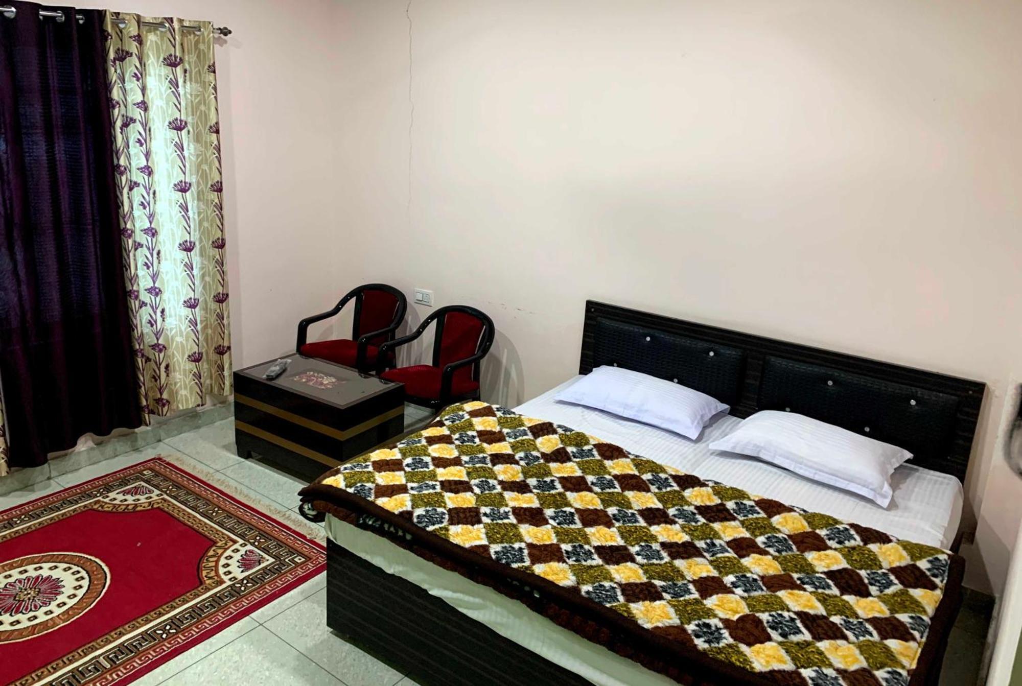 Hotel O Mohani Inn And Banquet Kausani Exteriör bild